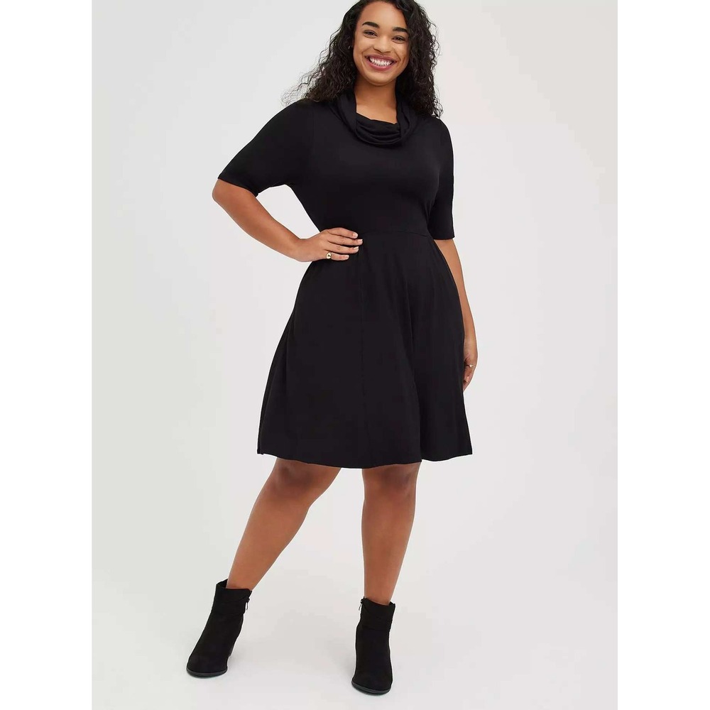 Torrid Super Soft Black Cowl Neck Skater Dress Short Sleeve Pockets Size 0 12